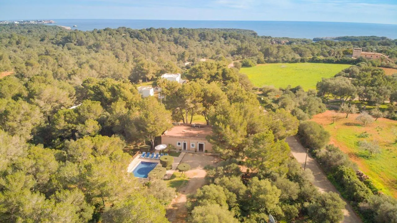 Finca Naveta Cala Ferrera
